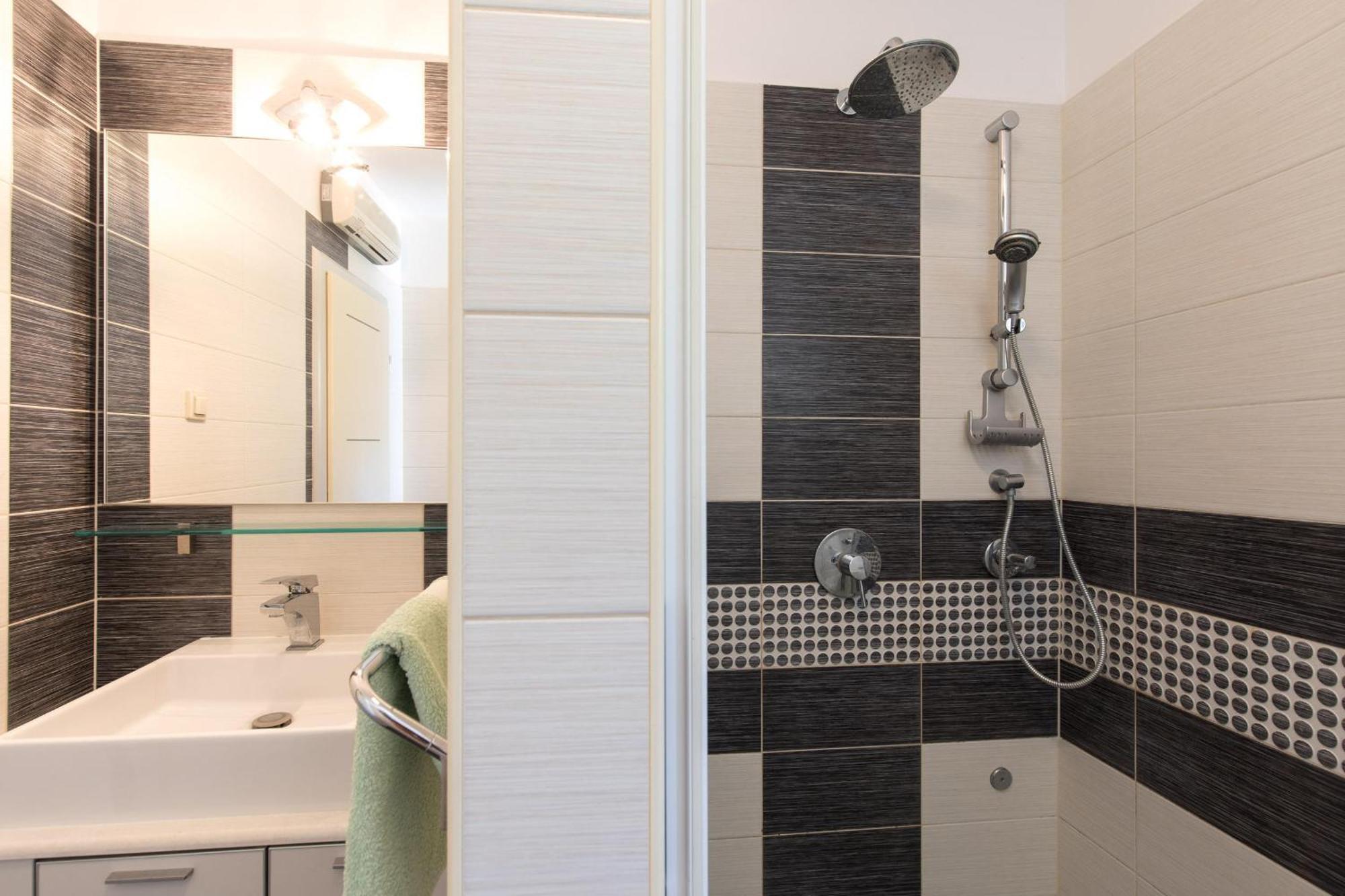 Holiday Home Ore Malinska Zewnętrze zdjęcie