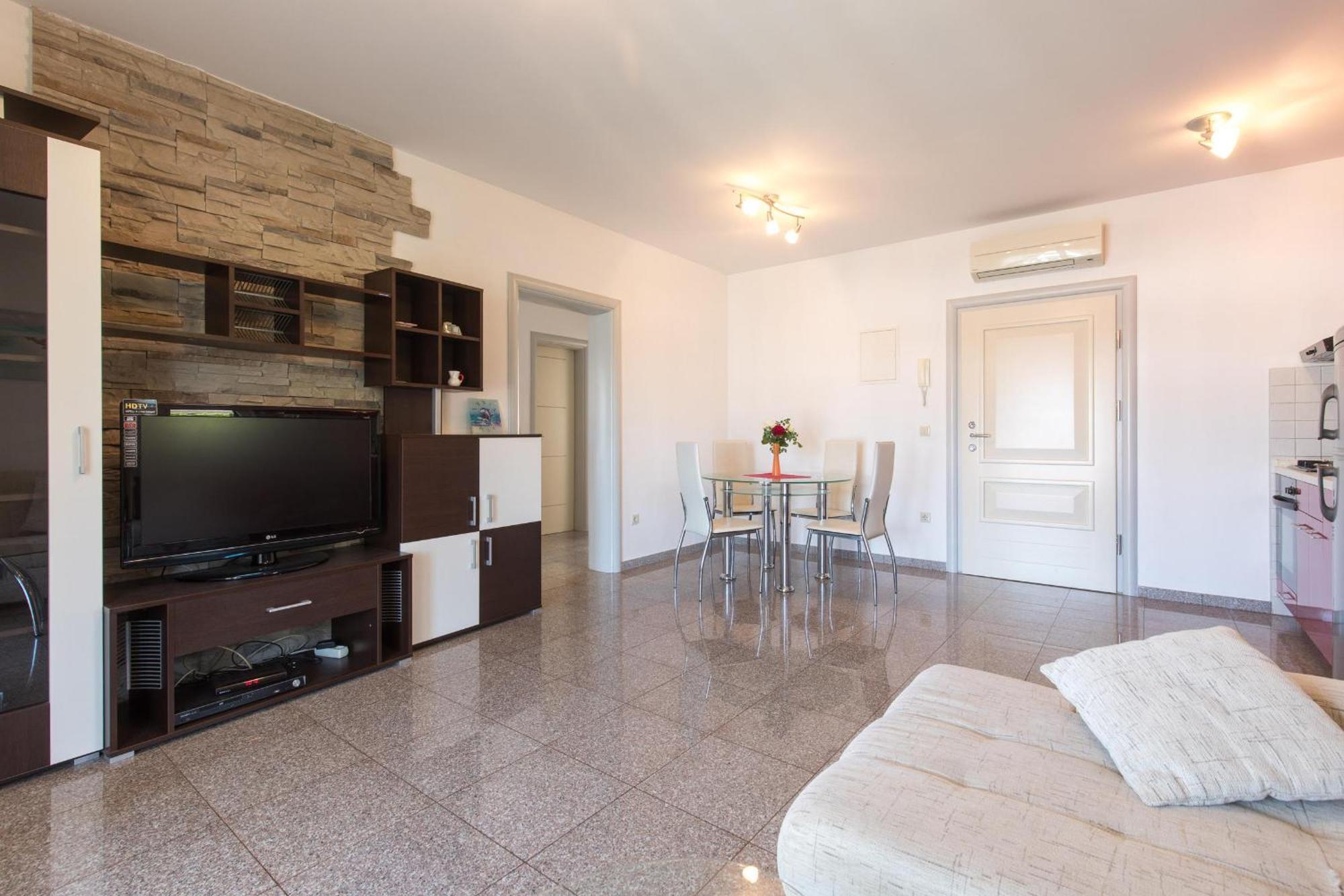 Holiday Home Ore Malinska Zewnętrze zdjęcie